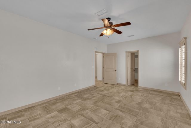 7812 ENCHANTED VIEW Drive, El Paso, TX 79911