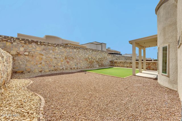 7812 ENCHANTED VIEW Drive, El Paso, TX 79911
