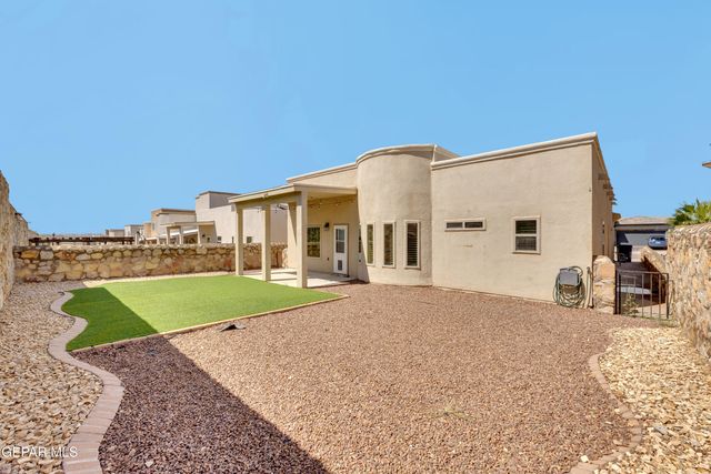 7812 ENCHANTED VIEW Drive, El Paso, TX 79911