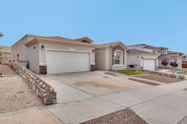 7812 ENCHANTED VIEW Drive, El Paso, TX 79911