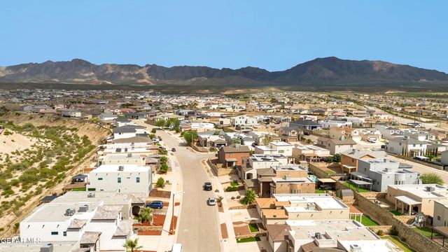 7812 ENCHANTED VIEW Drive, El Paso, TX 79911