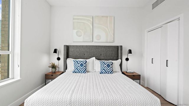 325 7Th Ave 215, San Diego, CA 92101