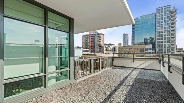 325 7Th Ave 215, San Diego, CA 92101