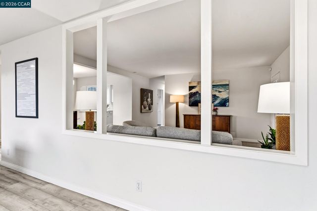 1172 Peralta Rd, Pacifica, CA 94044