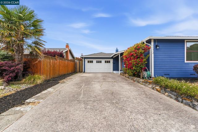 1172 Peralta Rd, Pacifica, CA 94044