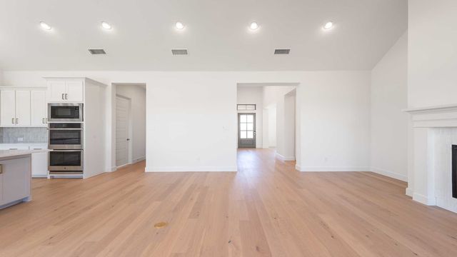 920 Lookout Drive, Rockwall, TX 75087