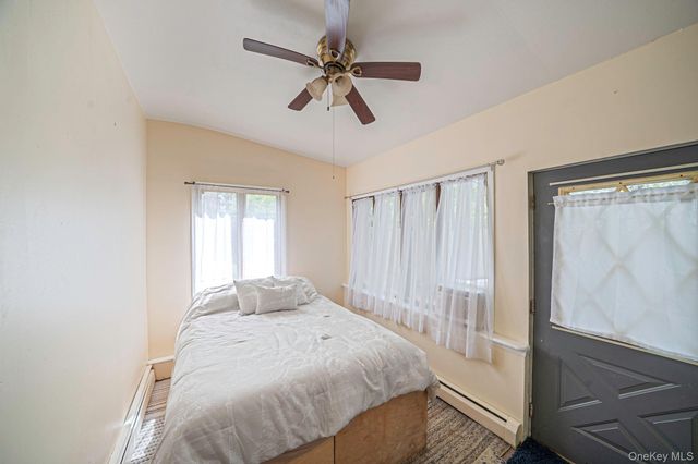 18 Houghton Boulevard, Stony Brook, NY 11790