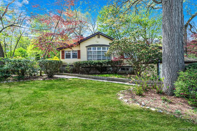18 Houghton Boulevard, Stony Brook, NY 11790
