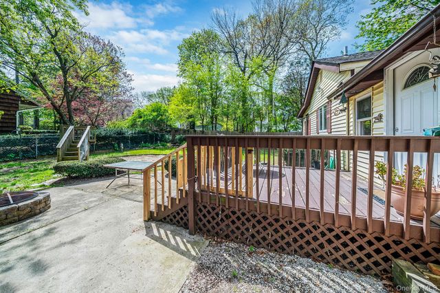 18 Houghton Boulevard, Stony Brook, NY 11790