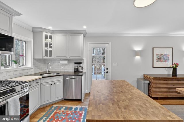 5445 30TH ST NW, Washington, DC 20015