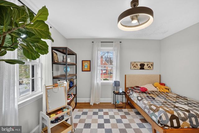 5445 30TH ST NW, Washington, DC 20015