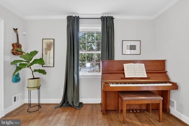 5445 30TH ST NW, Washington, DC 20015