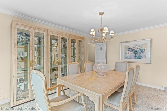 25933 Hersheyvale Drive, Franklin, MI 48025