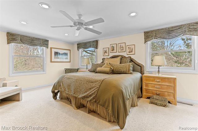 25933 Hersheyvale Drive, Franklin, MI 48025