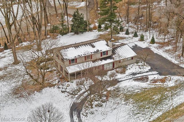 25933 Hersheyvale Drive, Franklin, MI 48025