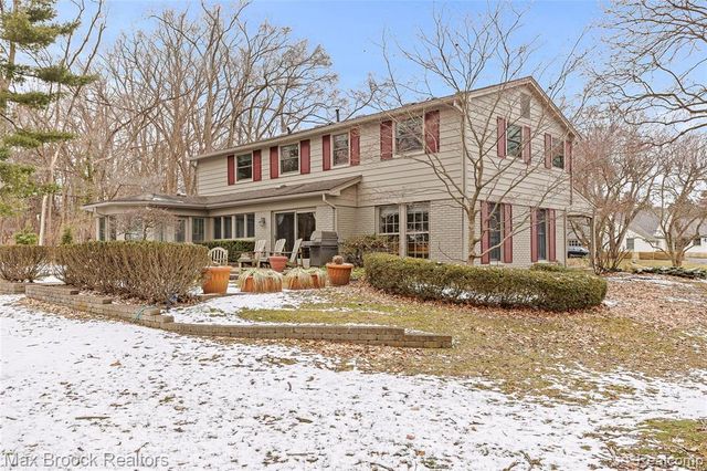 25933 Hersheyvale Drive, Franklin, MI 48025