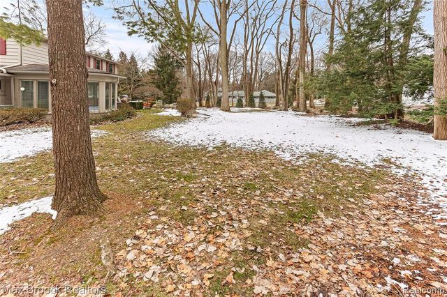 25933 Hersheyvale Drive, Franklin, MI 48025