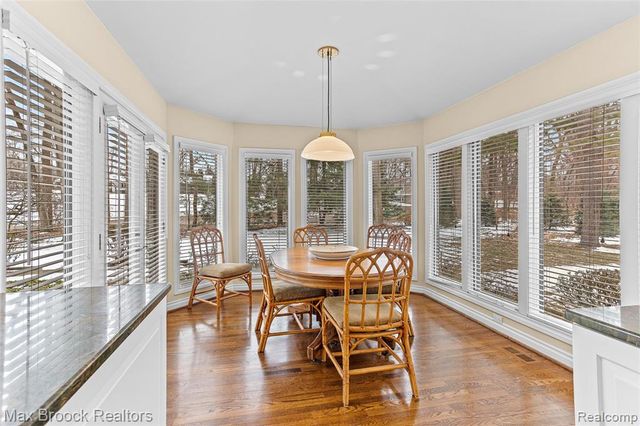 25933 Hersheyvale Drive, Franklin, MI 48025