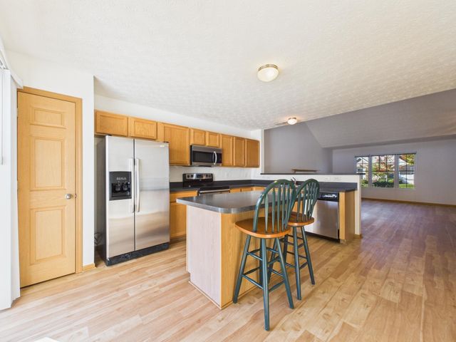 5566 Spring River Avenue, Dublin, OH 43016