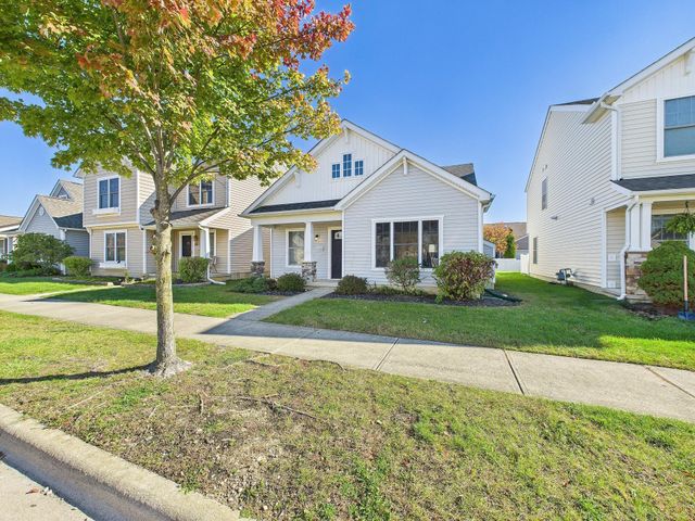 5566 Spring River Avenue, Dublin, OH 43016