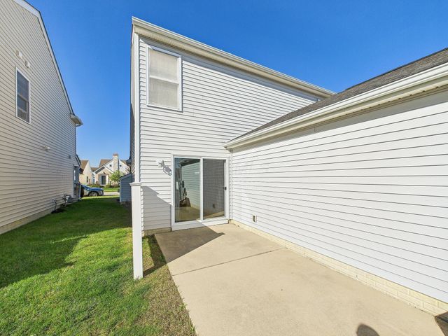 5566 Spring River Avenue, Dublin, OH 43016