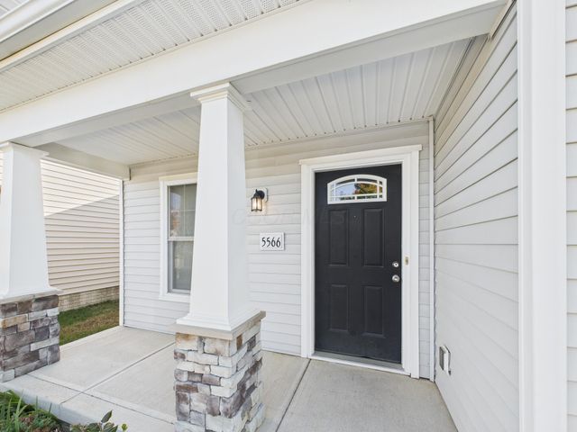 5566 Spring River Avenue, Dublin, OH 43016