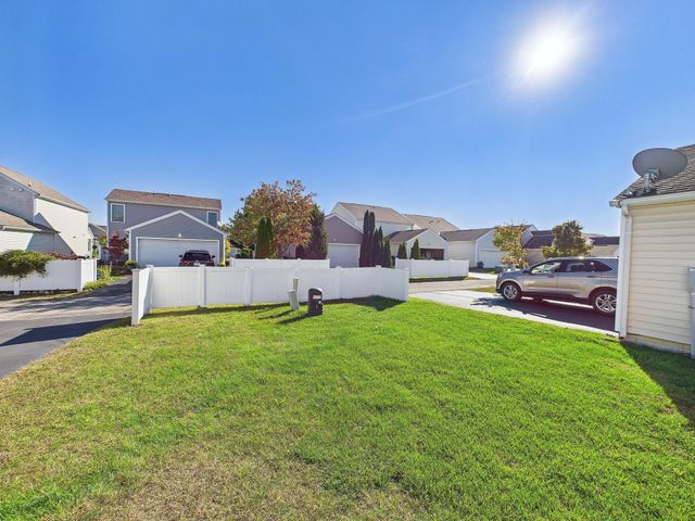 5566 Spring River Avenue, Dublin, OH 43016