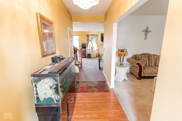 11614 Brook Bay Lane, Indianapolis, IN 46229