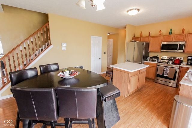 11614 Brook Bay Lane, Indianapolis, IN 46229