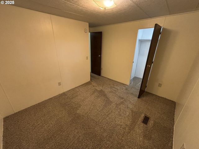 5336 BUCKSKIN BOB, Florence, OR 97439