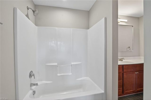 2024 Finchley DR # 385, Chesapeake, VA 23321