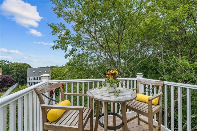 20 Brady Road, Sagamore Beach, MA 02562