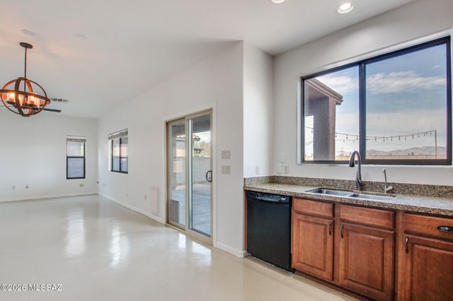 10575 E Ottoman Drive, Tucson, AZ 85747