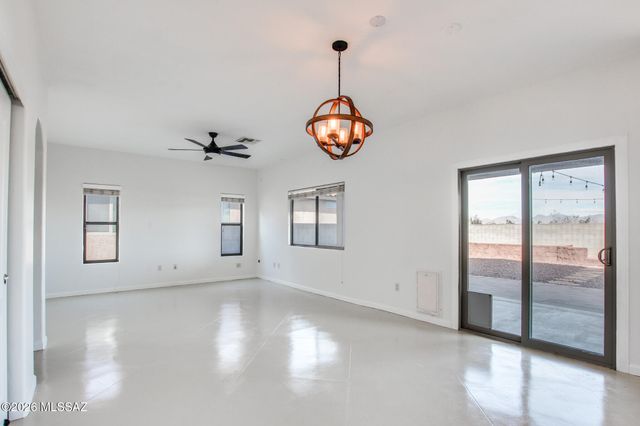 10575 E Ottoman Drive, Tucson, AZ 85747