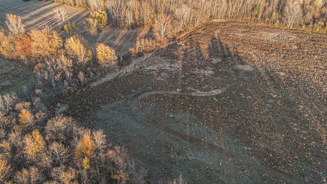 69474 68th Avenue, Watervliet, MI 49098