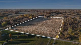 69474 68th Avenue, Watervliet, MI 49098