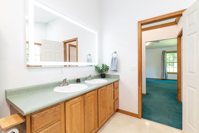 11175 Delmar Avenue, Richland, MI 49083