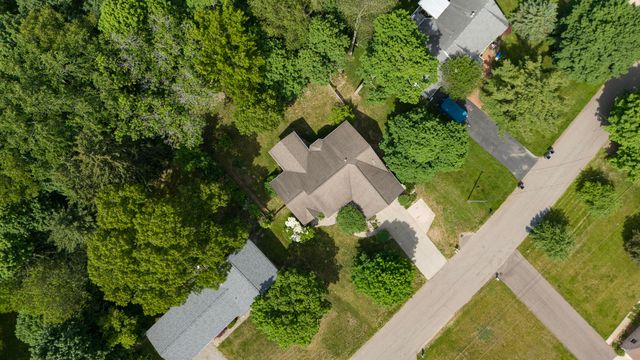 11175 Delmar Avenue, Richland, MI 49083