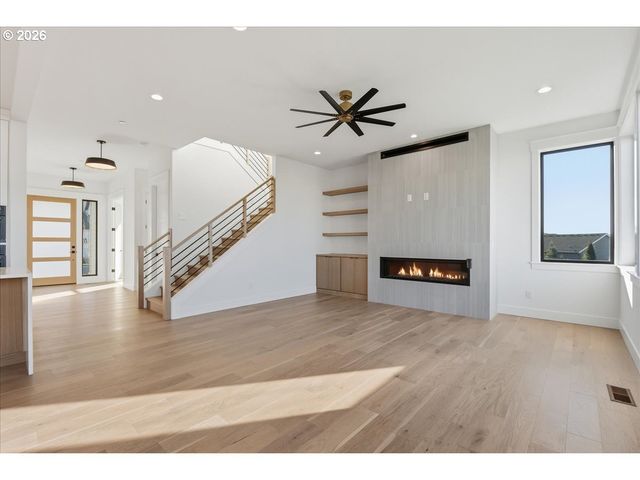 1597 Nw GOODWIN St, Camas, WA 98607