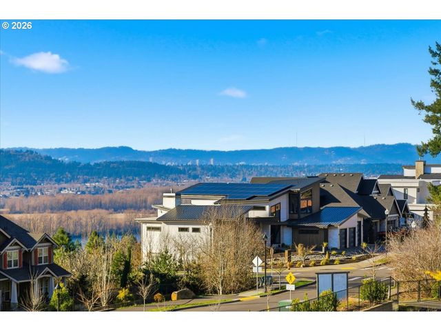 1597 Nw GOODWIN St, Camas, WA 98607