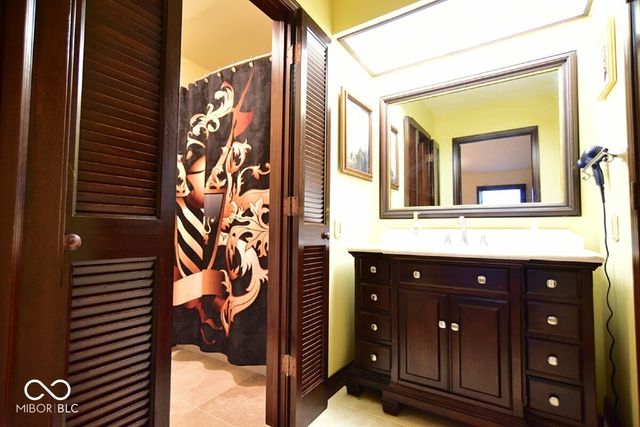 6412 Fall Creek Road, Indianapolis, IN 46220