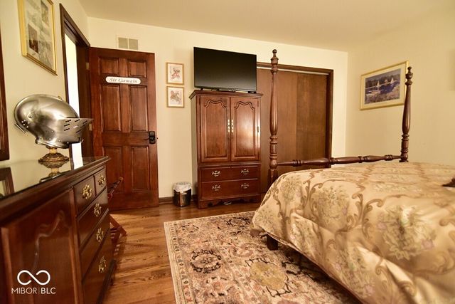 6412 Fall Creek Road, Indianapolis, IN 46220