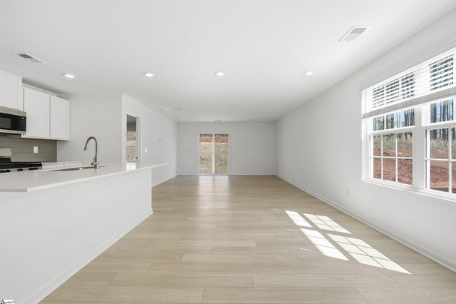 1385 Hugh Mack Court, Spartanburg, SC 29303