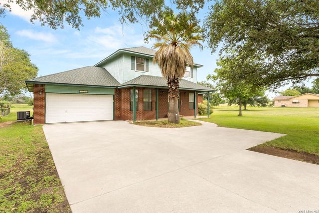 16567 Fm 725, Seguin, TX 78155