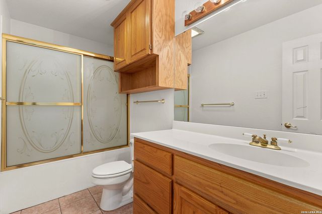 16567 Fm 725, Seguin, TX 78155