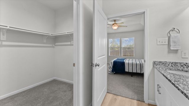 304 Del Monte Drive, Huntsville, TX 77320