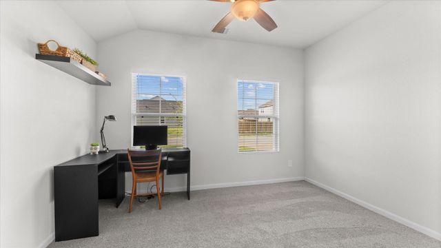 304 Del Monte Drive, Huntsville, TX 77320