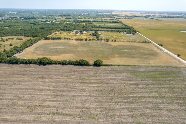 5788 Co Rd 4640, Trenton, TX 75490