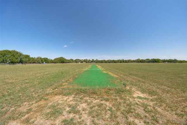 5788 Co Rd 4640, Trenton, TX 75490