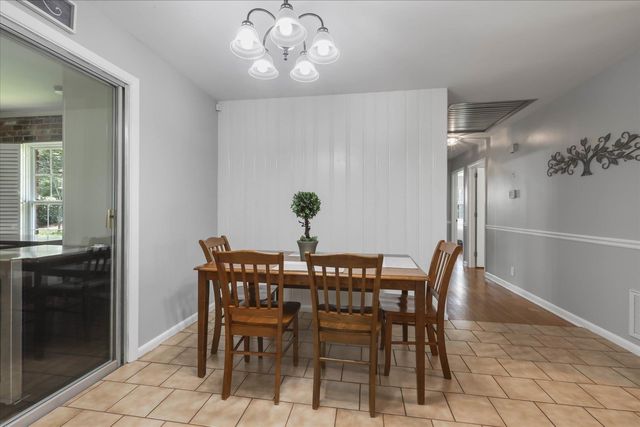 1917 Sharon Road, Tallahassee, FL 32303